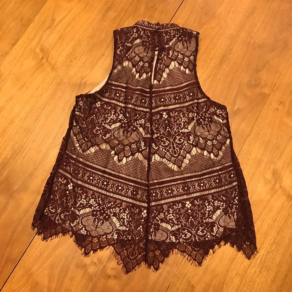 LC Lauren Conrad Mock Neck Allover Lace Halter - Picture 4 of 8